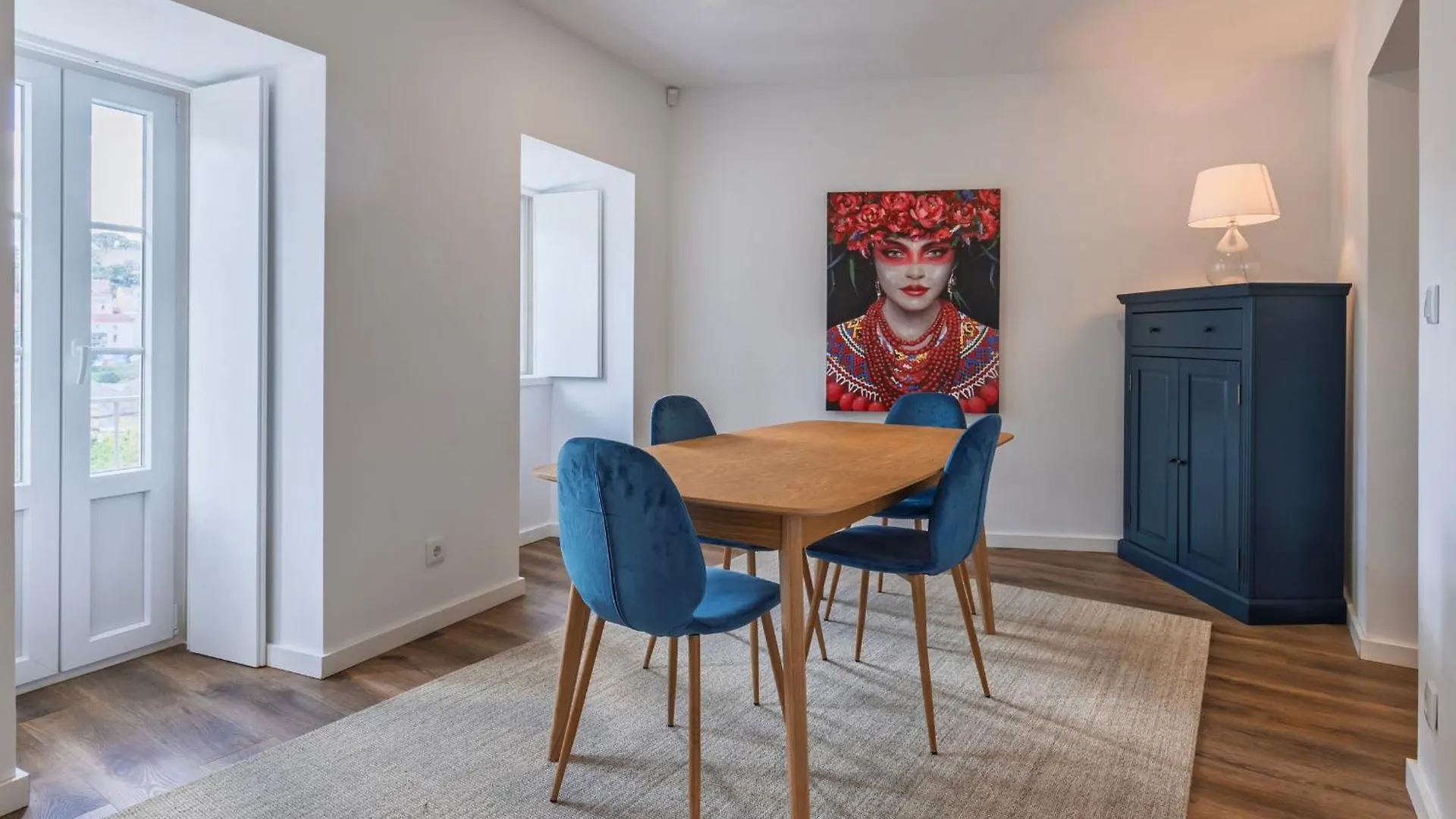2Bdr Charming Apartment In Graca By Lovelystay Lisbon